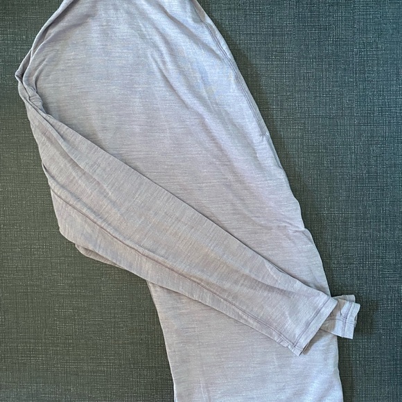 Lululemon long sleeve - Picture 2 of 2